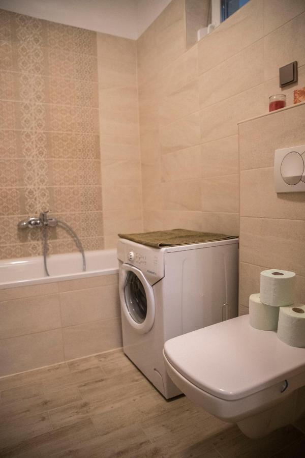 Sasadpark'S New Apartment In The West Part Of Buda Budapest Luaran gambar